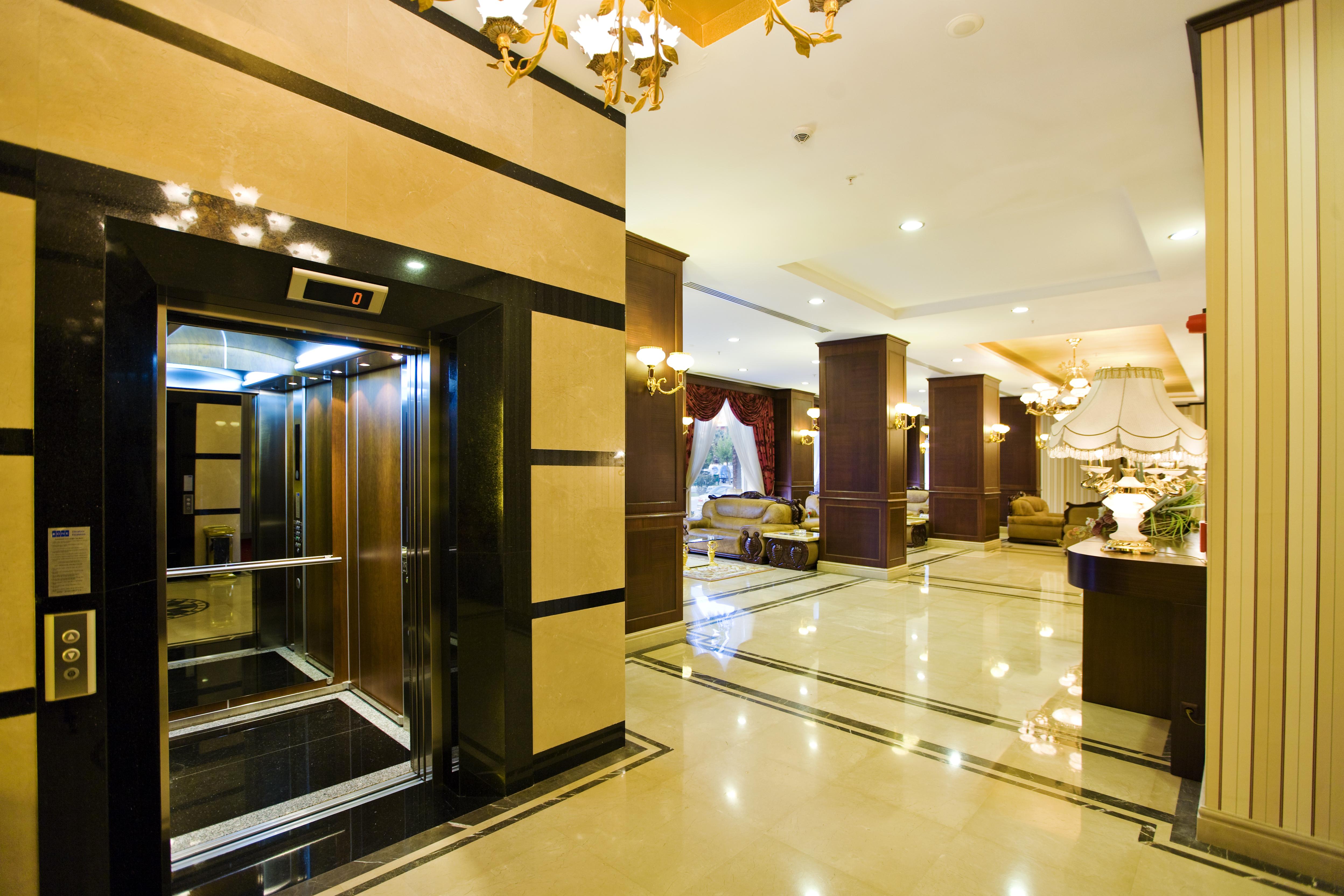 Latanya Palm & Spa Airport Анталья Экстерьер фото